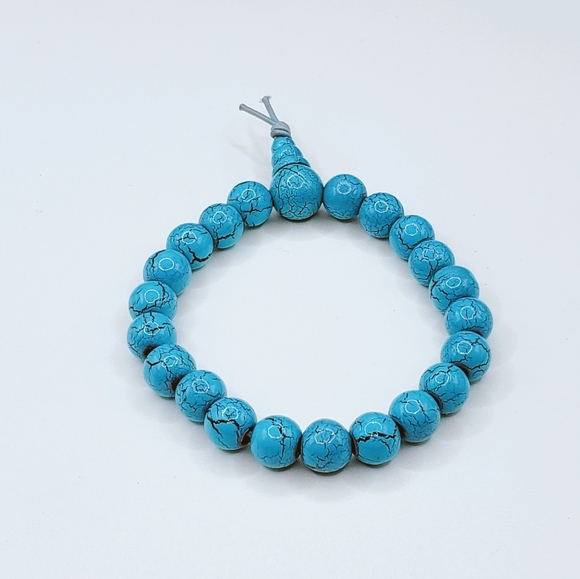 Turquoise Crackle Beaded Stretch Bracelet - Picture 2 of 8